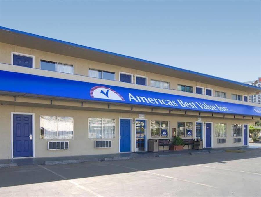 Americas Best Value Inn Las Vegas Strip Bagian luar foto