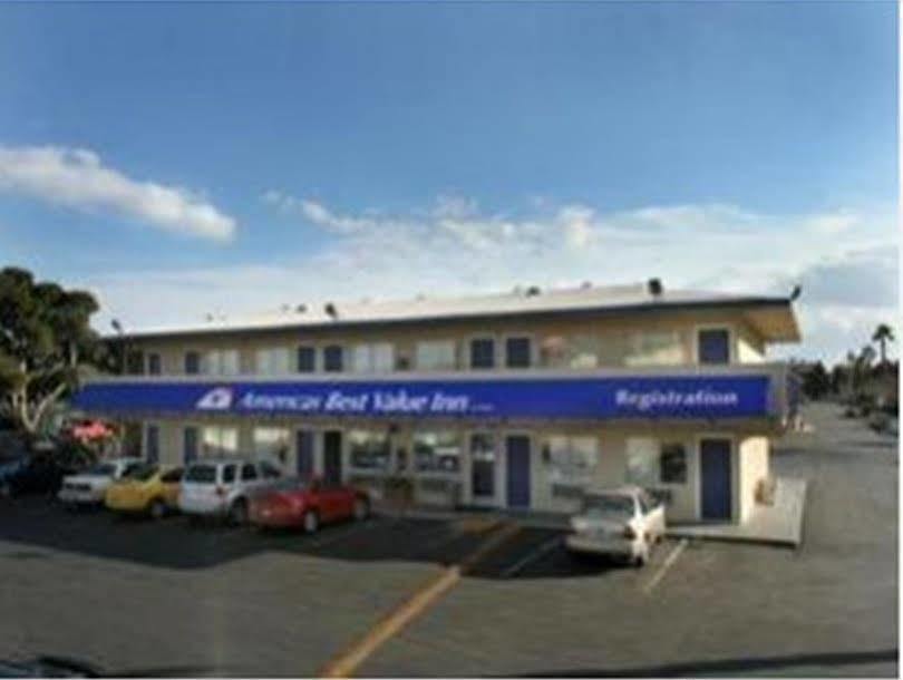 Americas Best Value Inn Las Vegas Strip Bagian luar foto