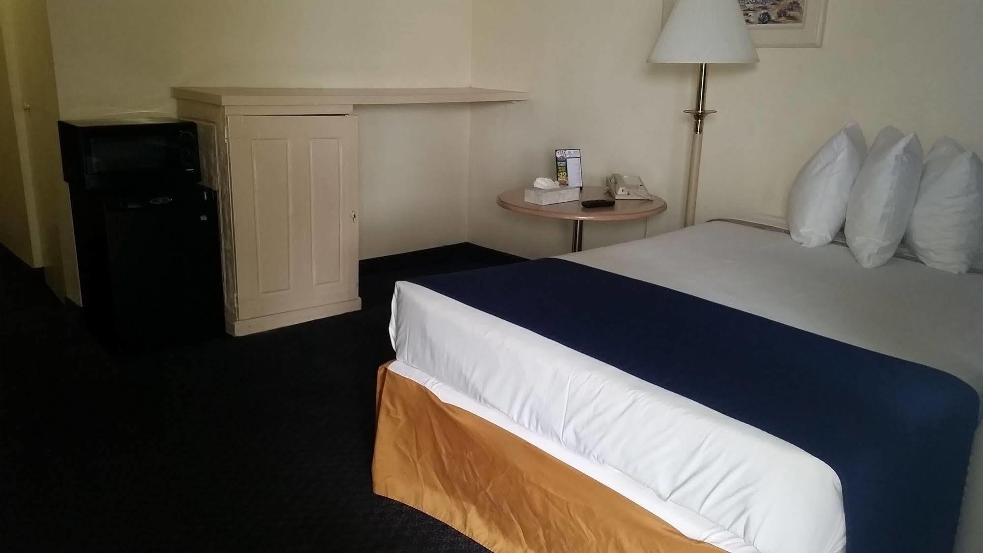 Americas Best Value Inn Las Vegas Strip Bagian luar foto