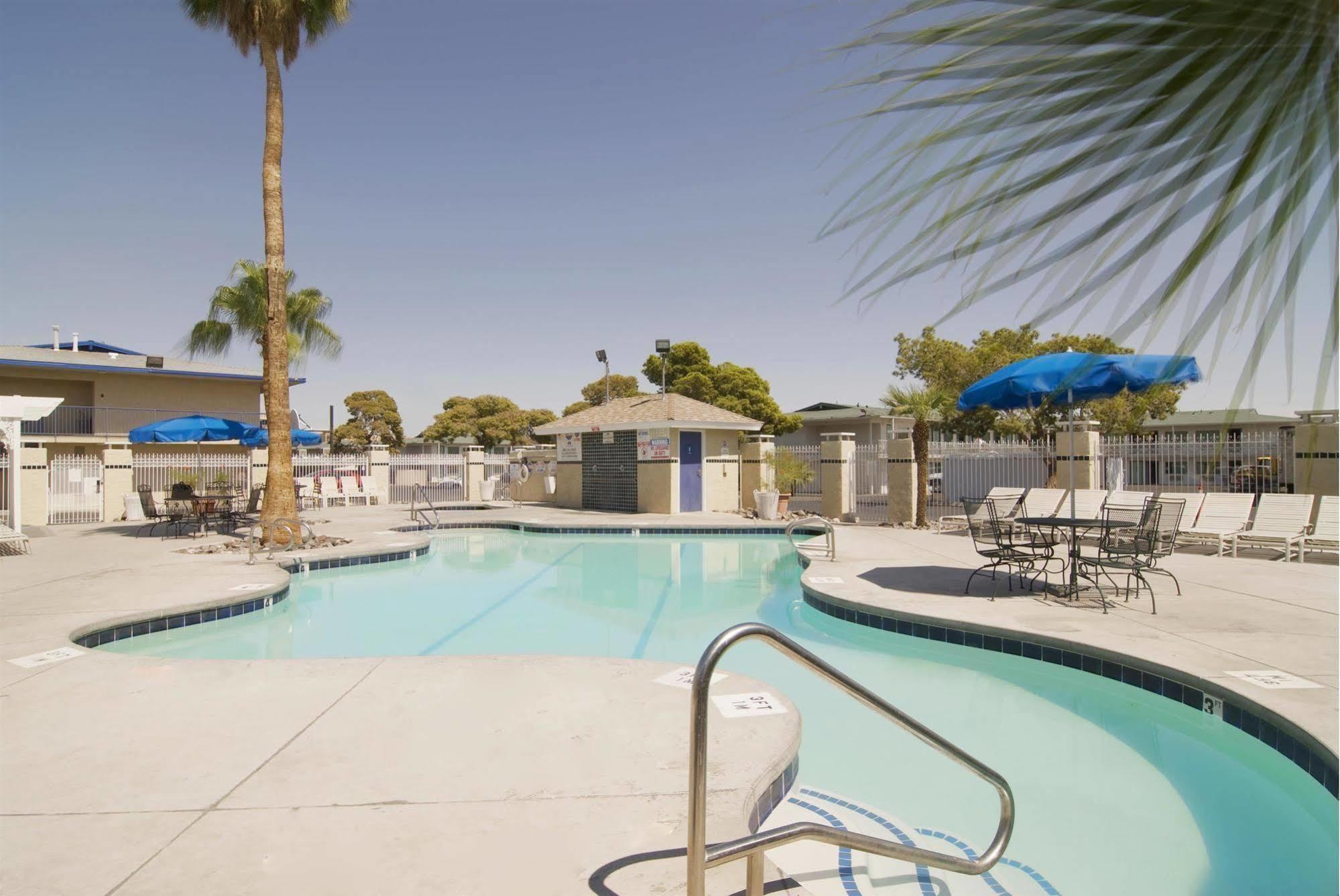 Americas Best Value Inn Las Vegas Strip Bagian luar foto