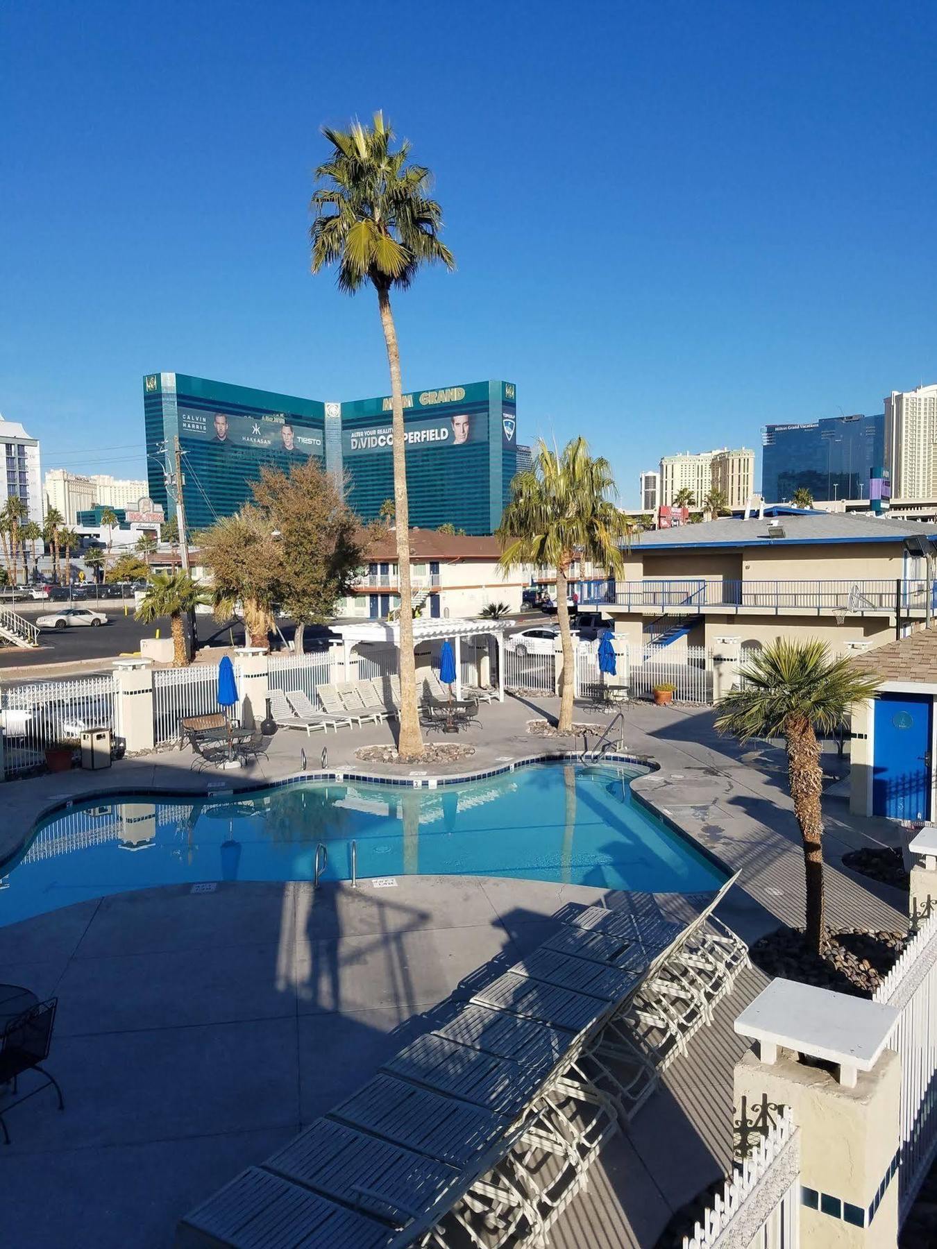 Americas Best Value Inn Las Vegas Strip Bagian luar foto