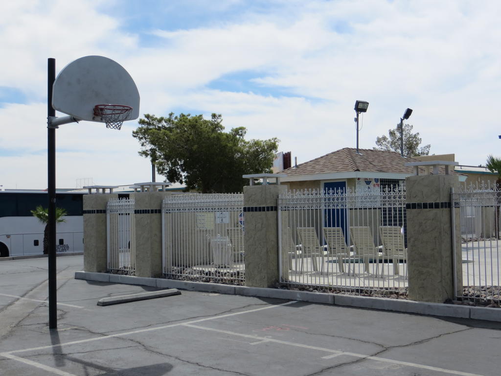 Americas Best Value Inn Las Vegas Strip Bagian luar foto